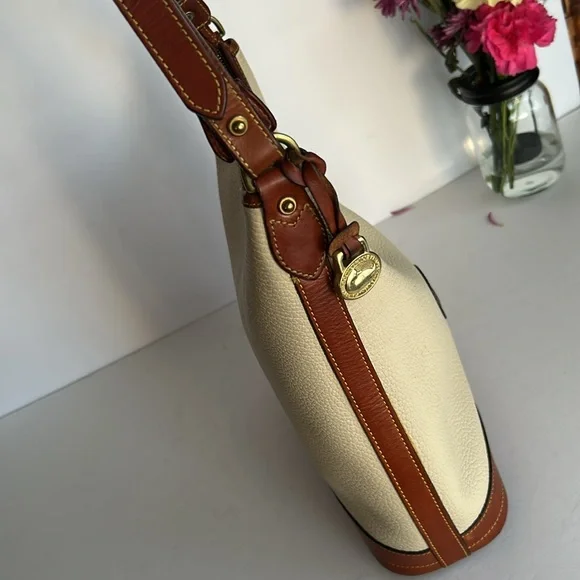 Dooney and Bourke Vintage Brown and Black Pebbled Leather Hobo Shoulder Bag
Y2k - Picture 10 of 17